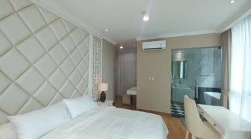 Gambar 3 Dijual Apartemen Residence 8 Senopati 3 BR Full Furnish Bagus, Ready