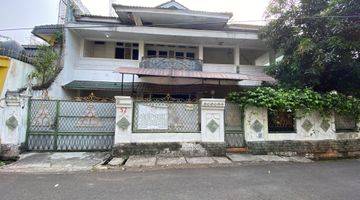 Gambar 1 Rumah Jl. Tebet Barat X Dekat Eco Park Dan RS Tebet Rumah SHM - Sertifikat Hak Milik di Tebet Barat X, Tebet