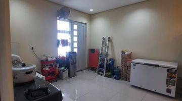 Gambar 3 Rumah Hook Green Lake Cluster Amerika Surat SHM