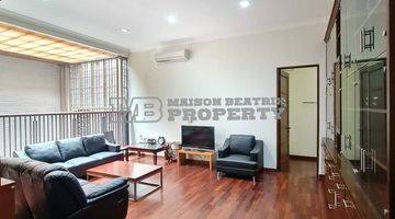 Gambar 5 Rumah mewah semi furnished di Puspita Loka BSD