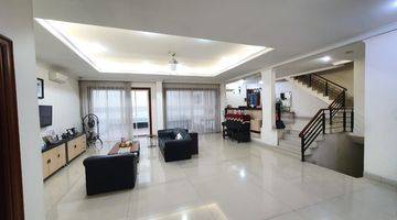 Gambar 3 Rumah Mewah 13,5x24 (328m²) 4,5 lantai di Pluit Sakti, Furnished, BU!