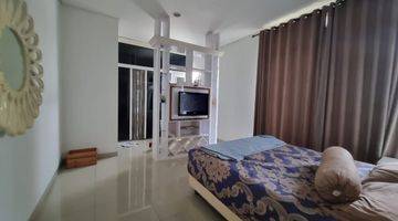 Gambar 4 Rumah Green Lake City di Amerika Latin, Renovasi 2½ lantai, Furnished, SHM