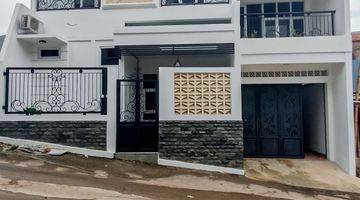 Gambar 1 Rumah 2.5 Lantai Harga Nego Dalam Cluster Dijagakarsa