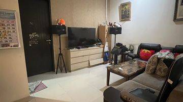 Gambar 1 Rumah area Mangga Dua, 3,5 lantai, 192 sqm, semi furnished