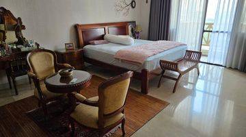 Gambar 3 Apartment Simprug Indah, 3BR, 185 Sqm, Furnished