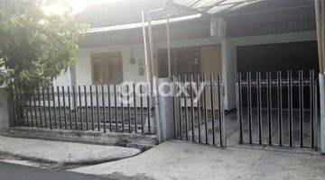 Gambar 2 Rumah Hitung Tanah Kutisari Indah Surabaya Hook Selatan Barat