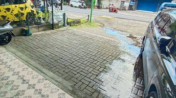 Gambar 1 Ruko lokasi bagus strategis di pinggir jalan