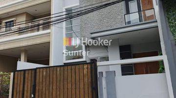 Gambar 1 Rumah 2 Lantai Bagus Semi Furnished SHM di Taman Nyiur Blok S, Sunter, Jak-ut, Jakarta Utara