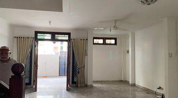 Gambar 1 Dijual Rumah Di Jl Jeruk Manis, Duri Kepa, Lt.159m2, 5Kt, Lb+ 212m2, 2 Lantai, Jakarta Barat