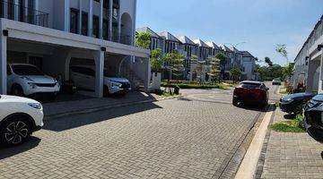 Gambar 1 Rumah 3 Lantai di Cluster Aether Greenwich Bsd , Tangerang