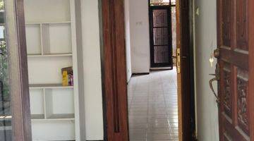 Gambar 3 Dijual Rumah Siap Huni. 2 Lt Di Villa Duta, Bogor Timur