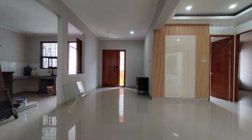 foto lainnya rumah bagus baru selesai renovasi,apik