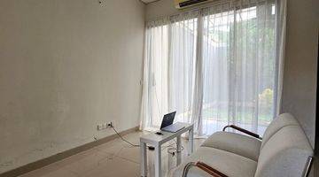 Gambar 2 Rumah 2 Lantai Semi Furnished di Cluster Askara Vanya Park Bsd