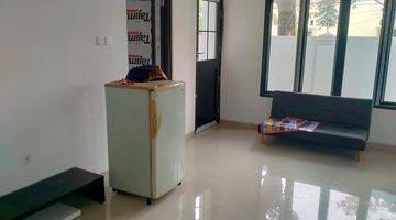 Gambar 2 Rumah 2 Lantai Semi Furnished di Sektor 6 Gading Serpong