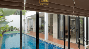 Gambar 4 Rumah Kemang Townhouse Exclusive Ada Pool Carport