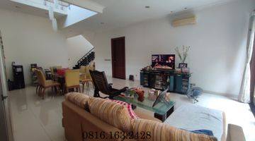 Gambar 5 Dijual Rumah Asri 300 Meter 2 Lantai Di Green Garden, Jakarta Barat