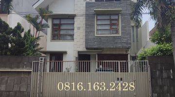 Gambar 2 Dijual Rumah Asri 300 Meter 2 Lantai Di Green Garden, Jakarta Barat