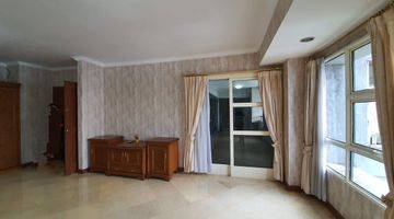 Gambar 1 Jual Apartemen 3 Kamar Luas 204m2, Grand Tropic Grogol Jakarta Barat