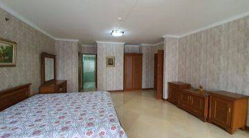 Gambar 4 Jual Apartemen 3 Kamar Luas 204m2, Grand Tropic Grogol Jakarta Barat