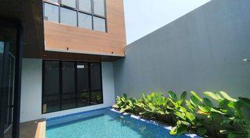 Gambar 5 Rumah Modern Depan Green Area Cluster Depan Sentul City Bogor