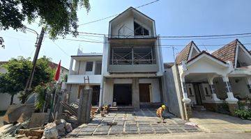 Gambar 3 Rumah Baru Scandinavian Tanah Hook Cluster Depan Sentul City Bogor