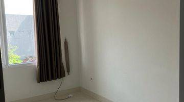 Gambar 3 Dijual Rumah Dua Lantai SHM Under 1 M di Gading Serpong