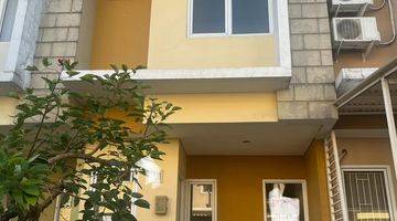 Gambar 1 Dijual Cepat Rumah Dua Lantai Under 700 Jt di Gading Serpong