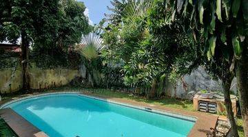 Gambar 3 Jual Rumah Lama 1 Lantai Hitung Tanah Ada Pool di Kemang Jaksel