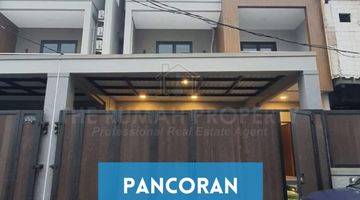 Gambar 1 Ruamah 3 Lantai Desain Modern Komplek Perdatam Pancoran Jaksel