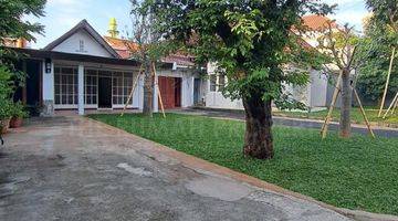 Gambar 1 Rumah Pinggir Jalan Raya Akses Lebar Dijual di Menteng Jakpus