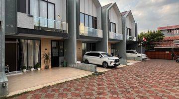 Gambar 4 Rumah Semi Furnish 