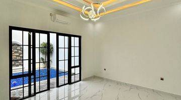 Gambar 3 Rumah Modern Classic Shm