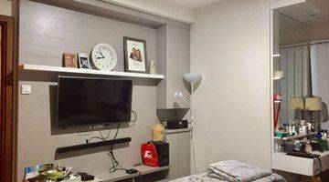 Gambar 1 Condominium Greenbay furnished di jual dibawah harga pasar 