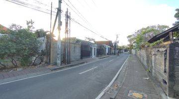 Gambar 4 Direct Owner..langka Tanah di Seminyak Anti Macet Dan Dekat Kemana2,, Karena Lokasi Tepat di Central Seminyak. 5 Menit Ke Pantai Seminyak 