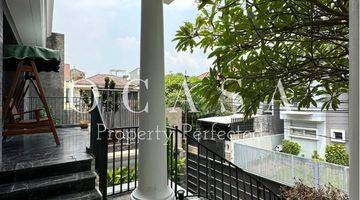 Gambar 3 Rumah 3 Br 3 Lantai + Rooftop Cibulan Kebayoran Baru Jakarta Selatan