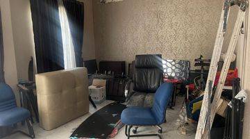 Gambar 1 Dijual Cepat Rumah 2,5 Lantai Dan Full Renovasi Di Boulevard Harapan Indah Bekasi Kota. 