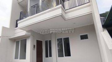 Gambar 2 Rumah Baru 2 Lantai SHM Unfurnished Bsd Griya Loka Tangsel