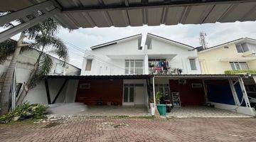 Gambar 1 Rumah Di Bintaro - Serpong Akses Strategis + Rooftop Shm