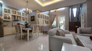 Gambar 3 Furnished Rumah 2 Lantai Cluster Whitsand Greenwich Bsd City