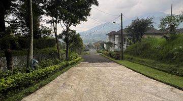 Gambar 2 Tanah View Pegunungan Depan Pine Hill Villa Songgoriti Batu