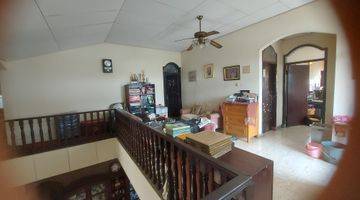 Gambar 5 Rumah 2 Lantai di Pulo Asem Fullfurnish 