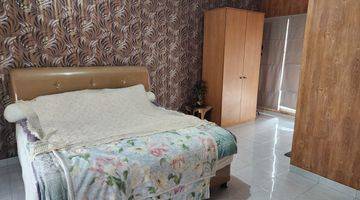 Gambar 2 Rumah 2 Lantai Bagus Semi Furnished di Kota Wisata, Bogor