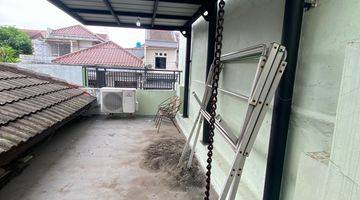 Gambar 3 Dijual Rumah 1,5 Lantai di Duren Sawit 