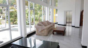 Gambar 2 Rumah Lux di Dago Pakar Bandung View Furnished