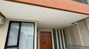 Gambar 1 Rumah Baru Semi Furnished SHM di Pulomas, Jakarta Timur