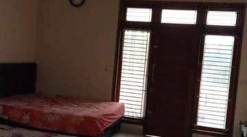 Gambar 5 Rumah Hook 2 Lantai Semi Furnished SHM di Kemang Pratama, Bekasi