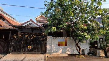 Gambar 1 Dijual Rumah Di Taman Galaxy