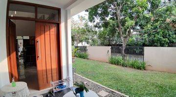 Gambar 1 Jual Rumah Cantik. Sektor 9. Bintaro