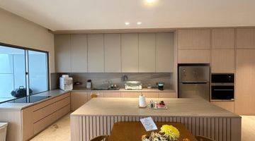 Gambar 5 Dijual Apartemen Modern Dengan Interior Design Golf Island