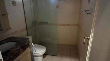 Gambar 3 Dijual Rumah Pik Bukt Golf Mediterania 3 Lantai Shm